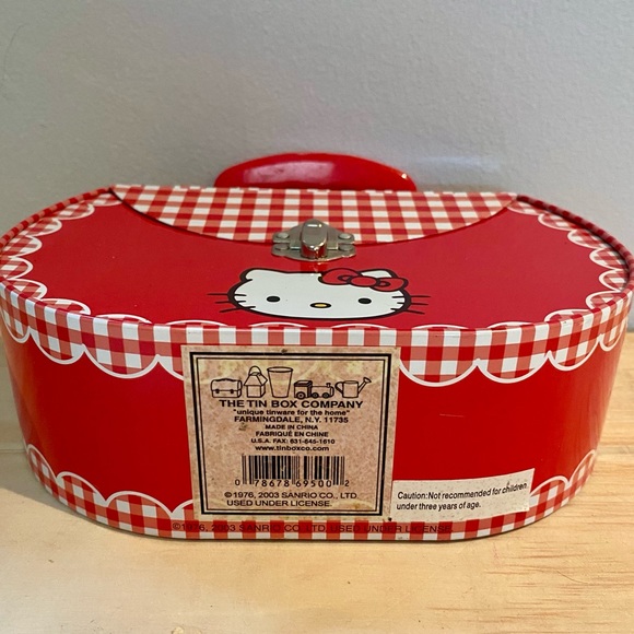 Hello Kitty tin box - Picture 3 of 3